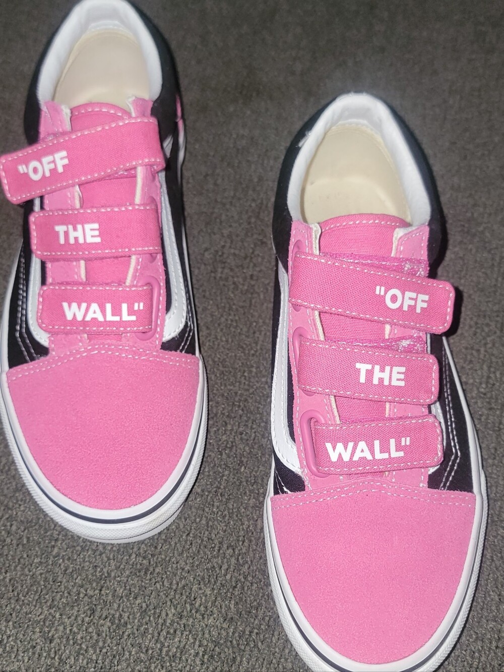 Vans Kids Pink Suede and Black Velcro 'Off The Wall' Sneakers
